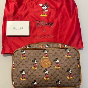 Gucci Disney X Gucci Beige Canvas GG Supreme Belt Bag